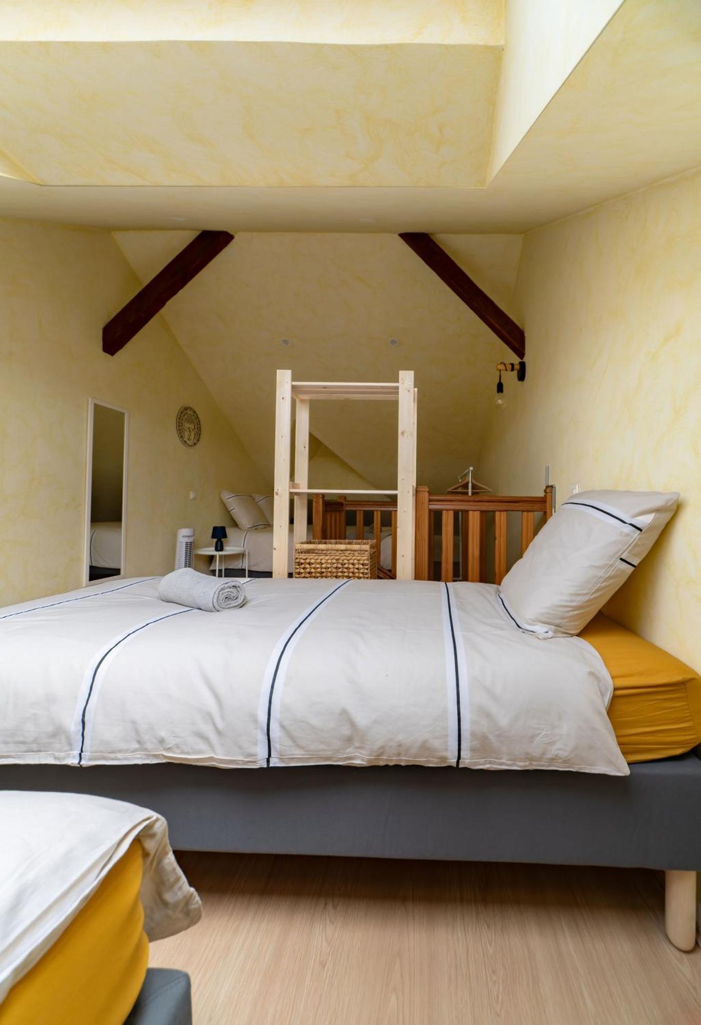 Le Grenet - Appartement Design En Duplex Vichy Ngoại thất bức ảnh